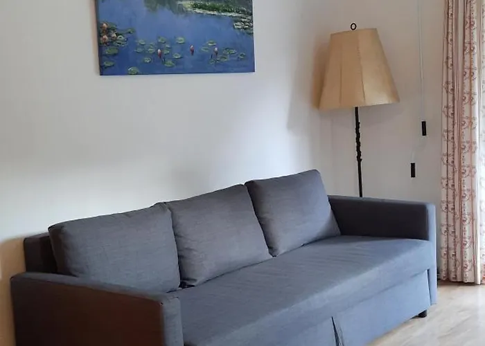 Holzwarth Apartment